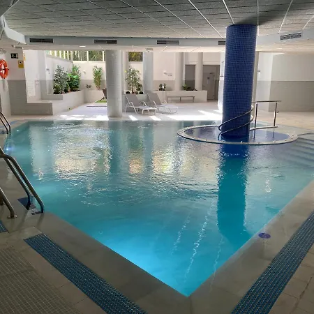 Apartamento Lujo En Primera Linea De Playa En Bahia De La Plata, Estepona
